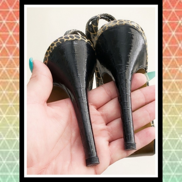 ❤️‍🔥CLEARANCE❤️‍🔥 DOLL HOUSE Sling Back Snakeskin Heels - Picture 5 of 5